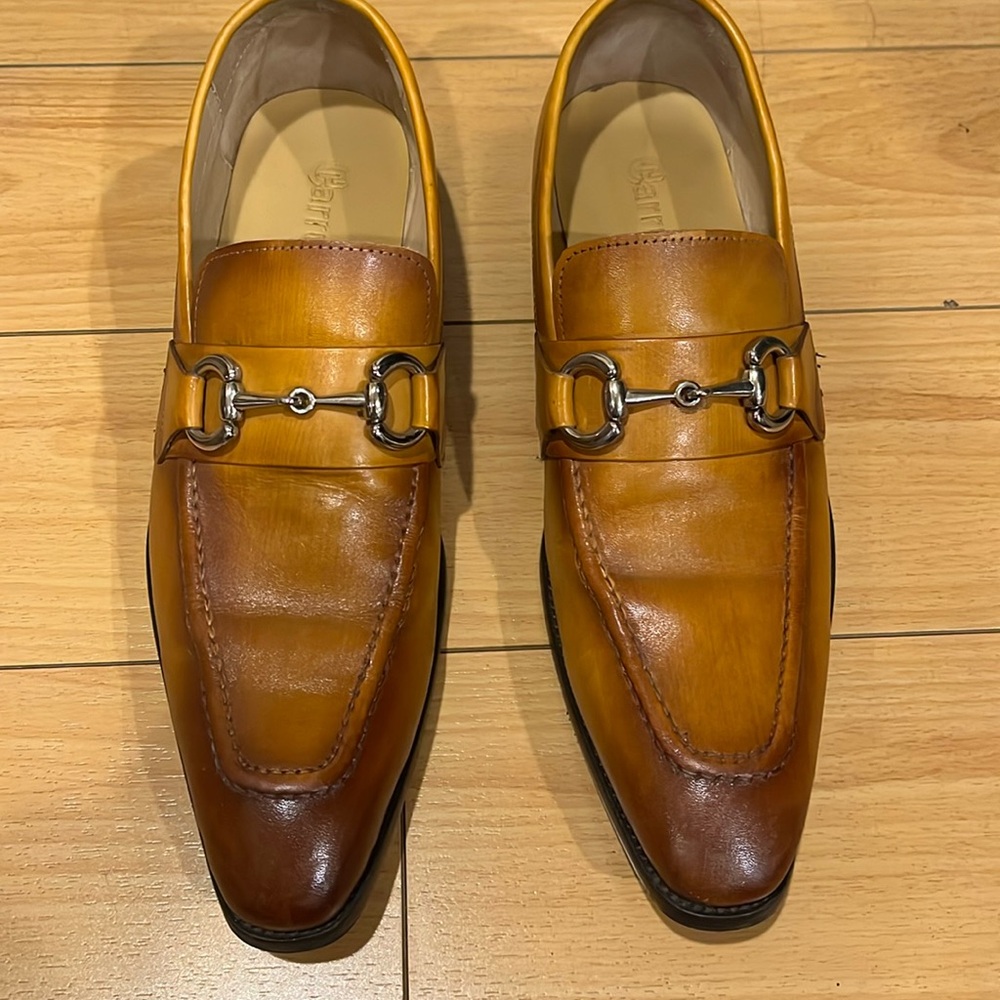 Men’s shoes